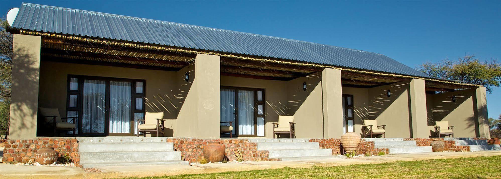 Otjiwa Safari Lodge Otjiwarongo Exterior foto